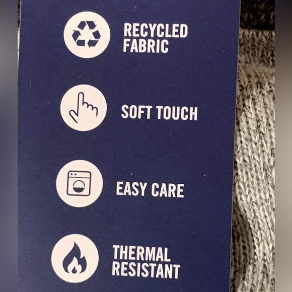 Men’s 2XL Izod quarter zip fleece inside sweater outside in Heather Gray & black - Picture 9 of 10